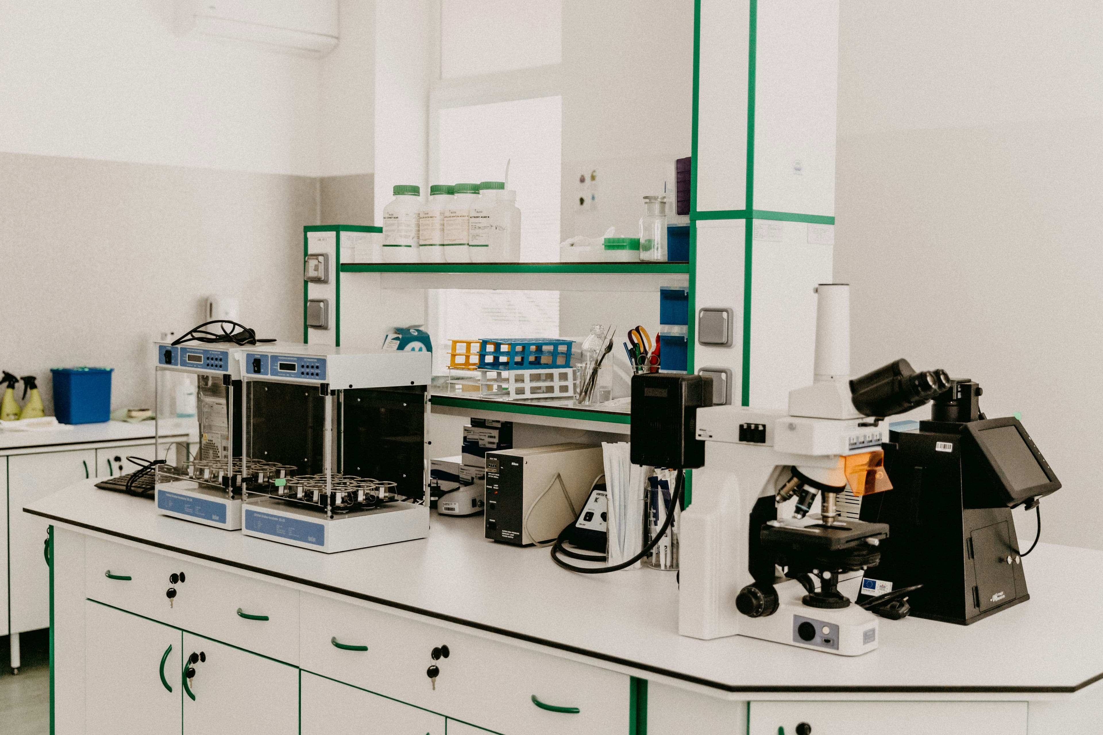Sensitive technical equipment monitored for specialized laboratory relocation
